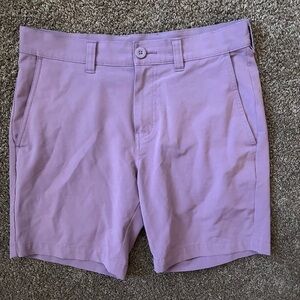 Men’s Travis Mathew 8 Inch Tech Chino Golf Shorts, Size 30